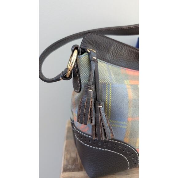 Dooney and Bourke plaid handbag with additional wristlet and pouch - Picture 3 of 16